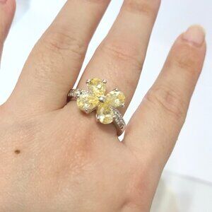 Vintage Boho Sterling Silver Yellow Lemon Crystal Flower Cocktail Ring
